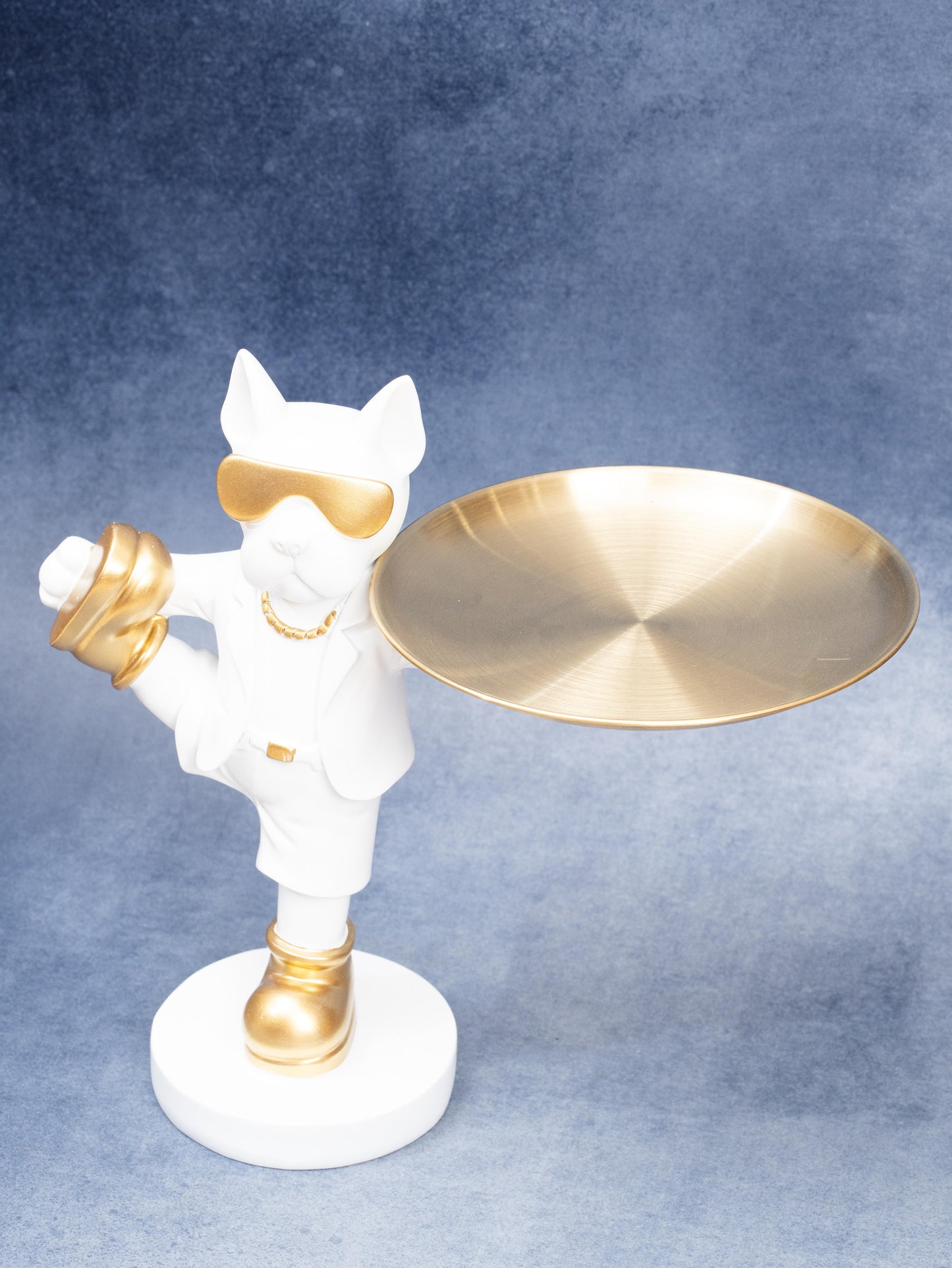 Stylish Dog With Tray Showpiece for Home Decor