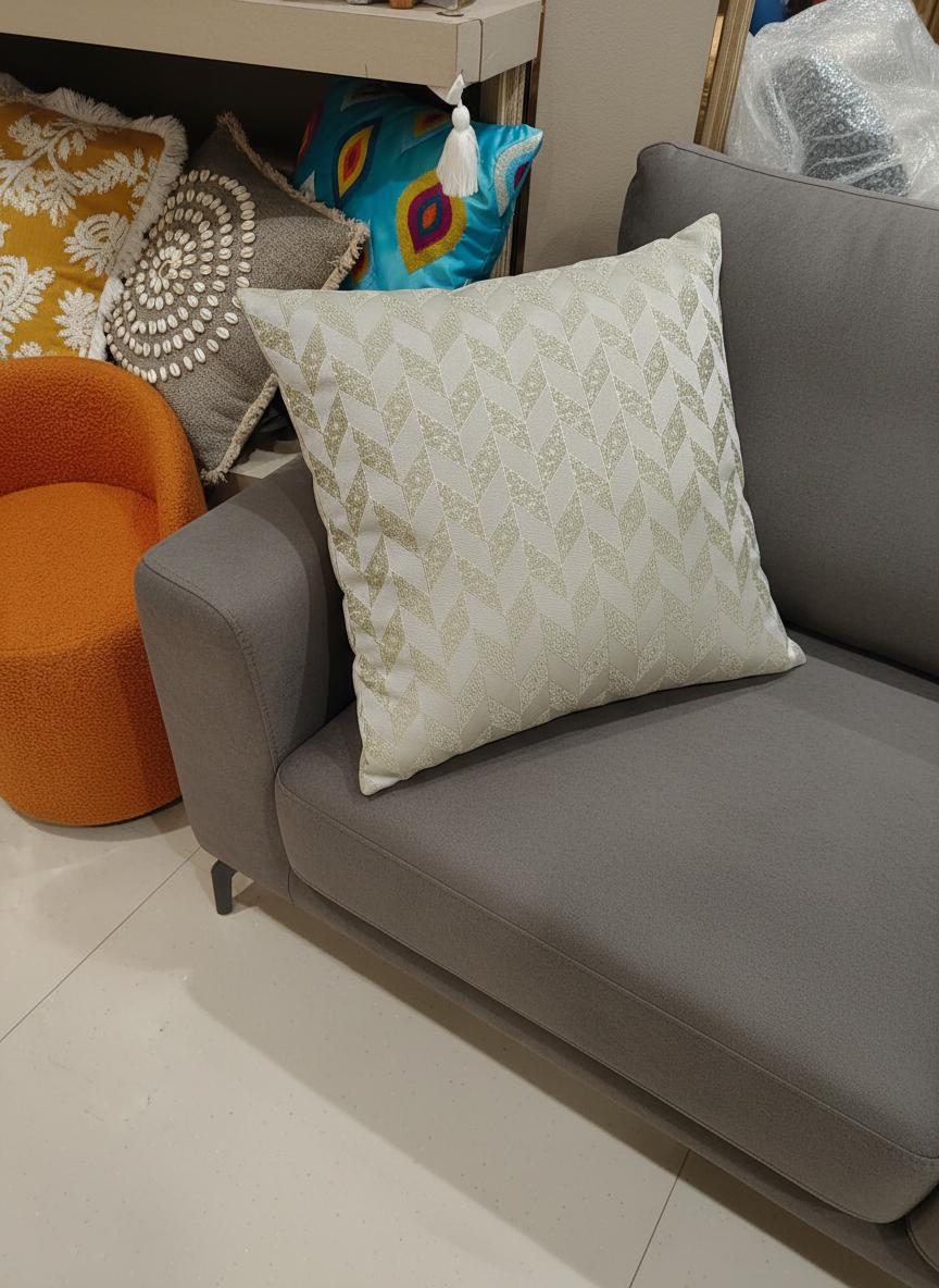 Elegant Geometric Cushion Cover 24x24