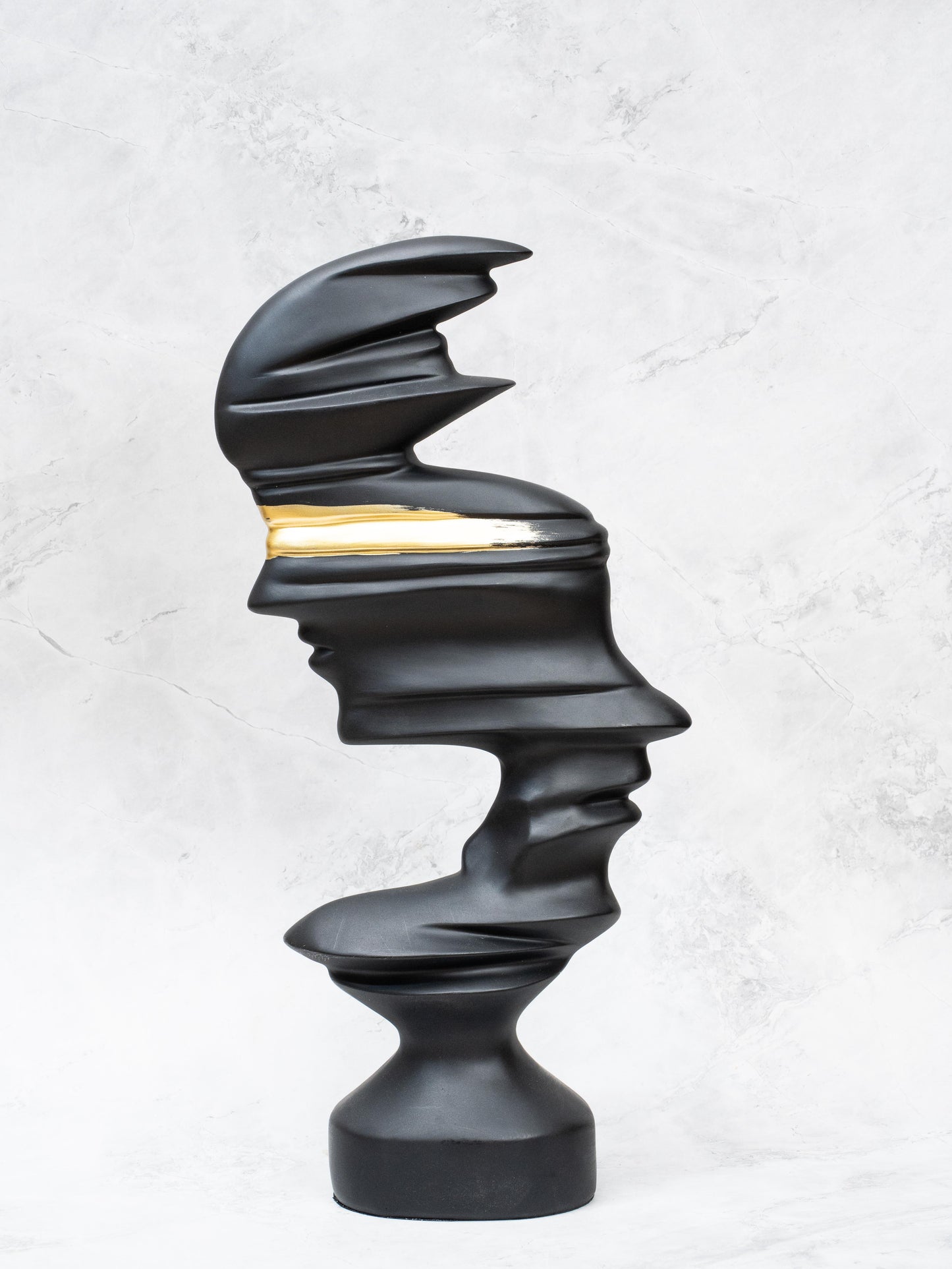 Abstract Black and Gold Showpiece Sculpture