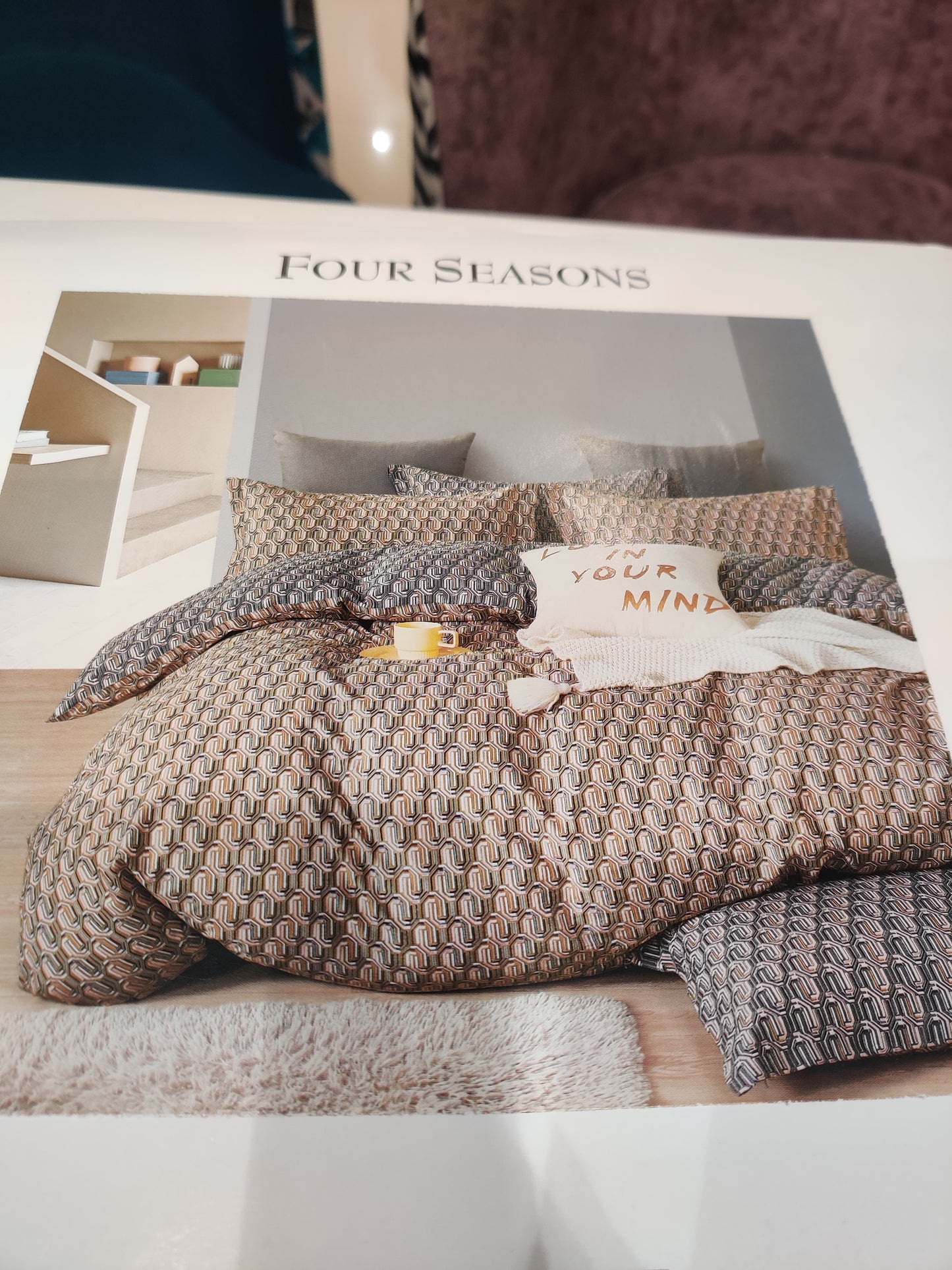 Stylish Double Bedsheet - Elegant Design